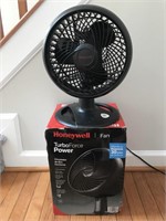 Honeywell TurboForce Power Fan (with box)