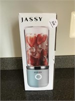 Jazzy Portable Blender (with box)