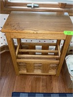 SMALL OAK EASTLAKE CARVED MAGAZINE TABLE (NOT OLD