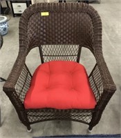 RESIN WICKER OUTDOOR ARM CHAIR
