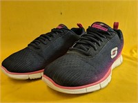 Skechers Gel Foam running shoes, Womens Size 7.5