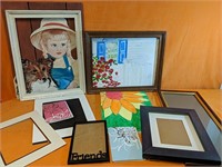 Lot of pictures and assorted frames