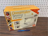 DRESSMAKER SEWING MACHINE