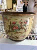Oriental style flower pot