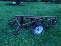 IH 2-Point 4-Bottom Plow