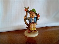 Vintage apple tree boy hummel. 3.5". No damage.