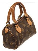 Louis Vuitton Monogram  Mini Sac Speedy Bag
