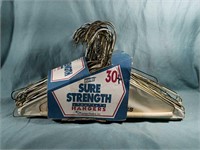 30+ Ruffies Sure Strength Metal Hangers