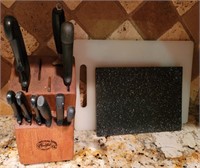 knife block and cutting boards