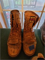 Ariat men's well worn boots size 9 1/2