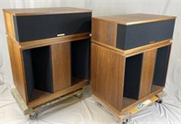 Pair Belle Klipsch Oiled Walnut Speakers BKWO