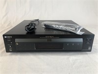 Sony CD/DVD Player DVP-S7000