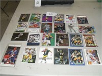 COLLECTION OF COLLECTIBLE SPORTCARDS