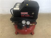 Craftsman 4 gal 2 hp Air Compressor