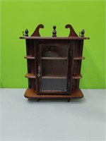Small Curio Cabinet.   Hangs up or Freestanding