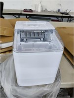 Brand New Counter Top Ice Maker 26lb Capacity