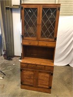 Ethan Allen Maple Hutch Cabinet with Glass Windows