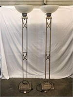 2 Decorative Floor Lamps