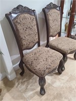 Aundria Dining Room Collection 2 Dining Chairs