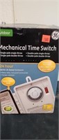 Mechanical time switch