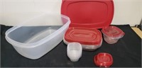 Group of rubber maid containers with lids