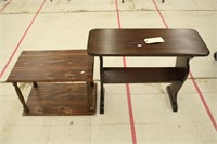 Lot of 2 Accent Tables