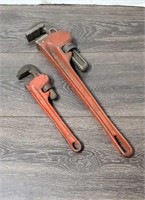 Pair of heavy duty Pipe Wrenchs