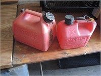 2 SMALL GAS CANS
