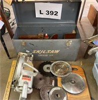Skilsaw Circular Saw w/Metal Case & Blades +1 Box