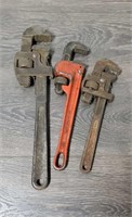 Lot of 3 pipe wrenches