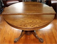 Oak Ball & Claw Foot Table w/ Extra Leaf
