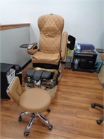 PEDICURE CHAIR WITH ROLLING STOOL