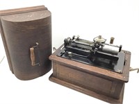 Edison Triumph Phonograph Combination Type.