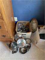LARGE LOT OF SILVERPLATE / COFFEE URN
