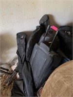 LARGE LOT OF LUGGAGE / MISC CASES