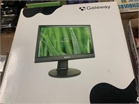 17" LCD GATEWAY MONITOR