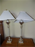 pair of bed lamps