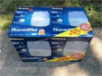 2 Holmes Humidifiers