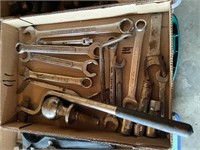 Flat: Wrenches