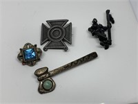 LOT OF VTG AND ANTIQUE BROOCHES