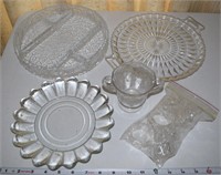 Lot of vintage clear glass + plastic napkin rings