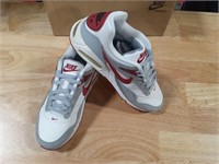 Women's Nike Air Max Correlate LTR Size 8.5