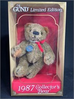 1987 Gund Collectors Bear