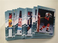 NHL YOUNG STARS SET - COMPLETE 30 CARDS