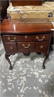 Mahogany Link Taylor Claw Foot Nightstand