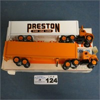 2 Winross Trucks - Preston & Yellow