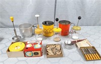 Vintage Kitchen Items. Sifters, Egg Cutter,