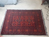 Area carpet. 62" x 39"
