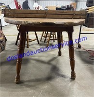 Wooden Dining Table & 2 Leafs (42 x 30)