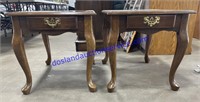 Pair of Matching End Tables (26 x 21 x 20)